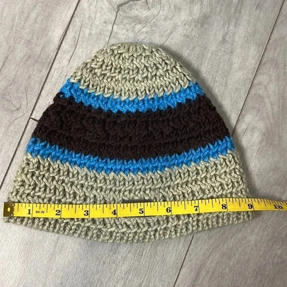 HOST PICK ✨ BILLABONG Wool Beanie Hat - Picture 7 of 7